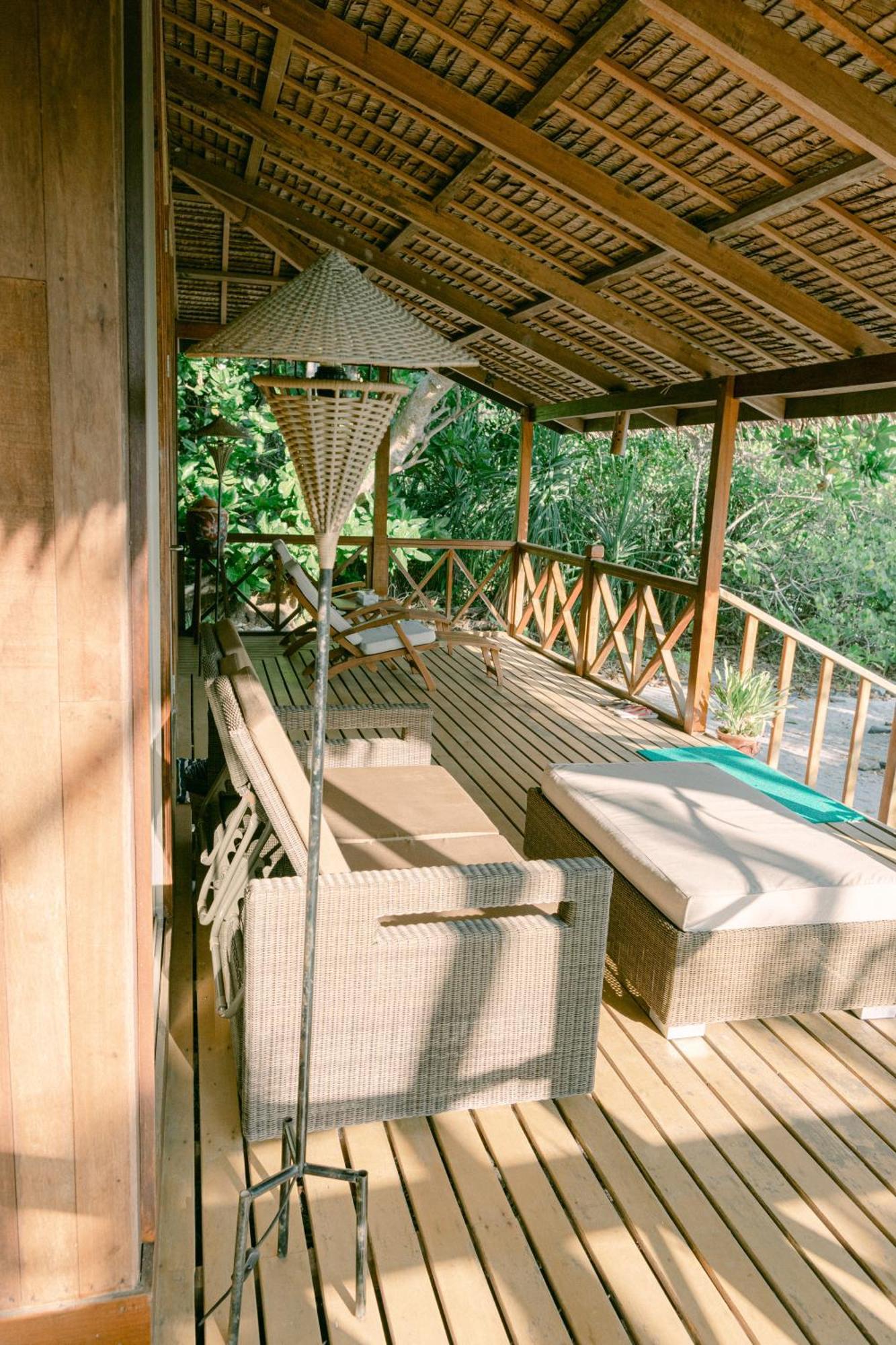 Boulder Bay Eco Resort - Nga Khin Nyo Gyee Island Extérieur photo